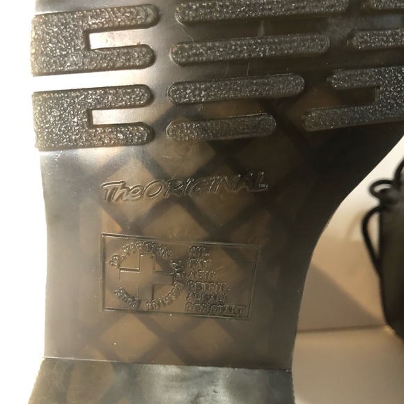 Dr. Martens 101 Brando Triple Black boots size 9 men’s 10 women’s brand new! - Picture 11 of 16